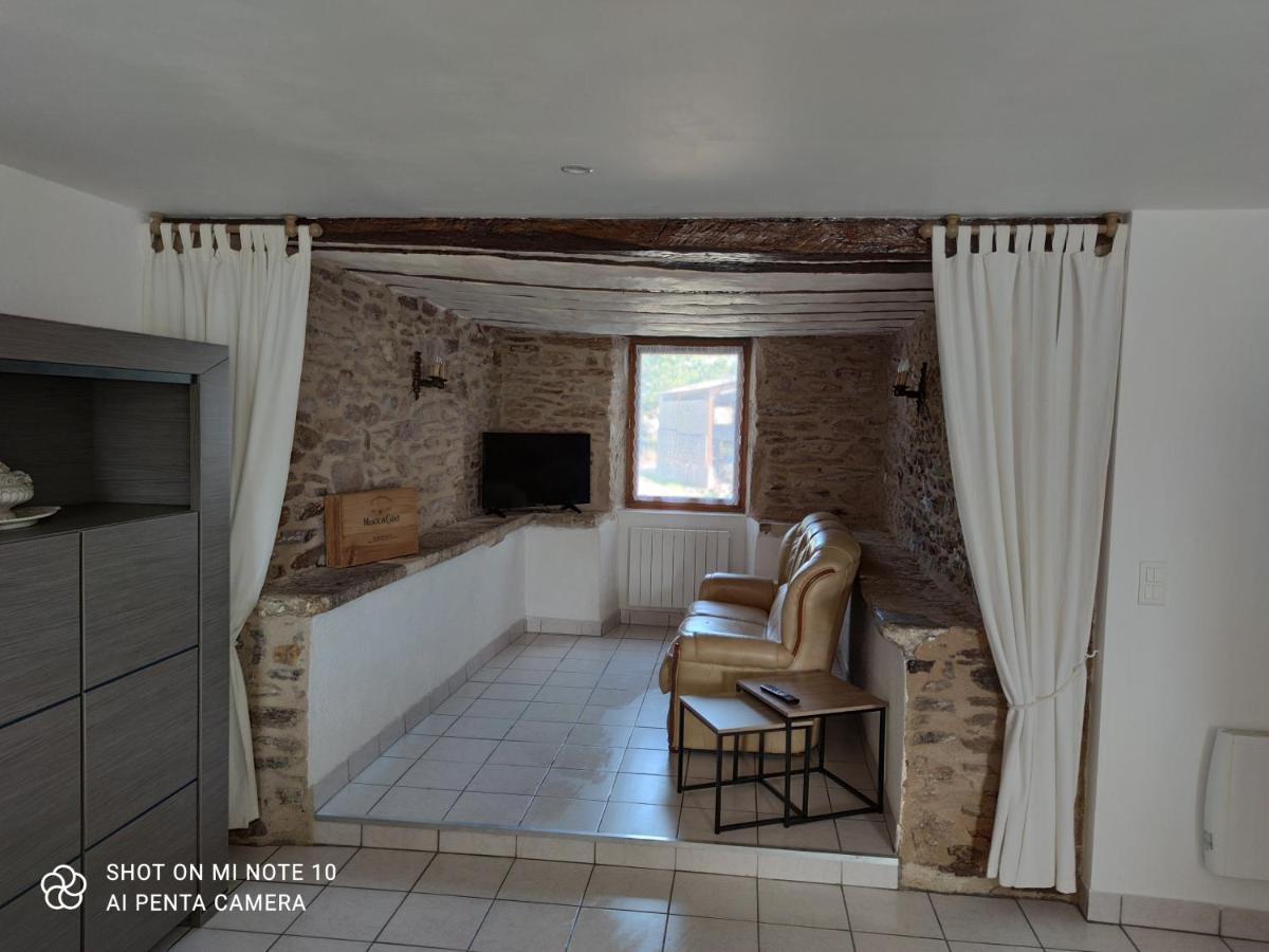 Les Gites De La Bouldoire Le Marronnier Rignac  Exterior foto